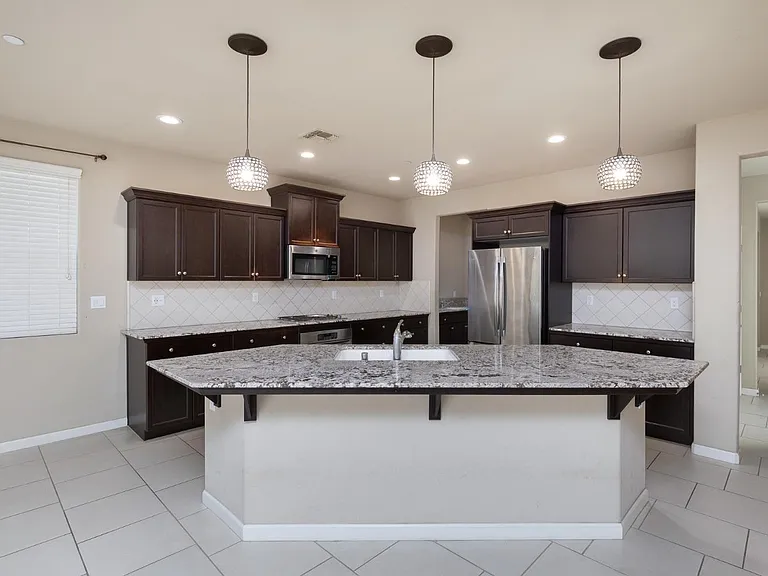 3720 Griffith Ave — Photo 20