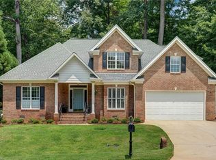 14 Dunlin Sq, Greensboro, NC 27455