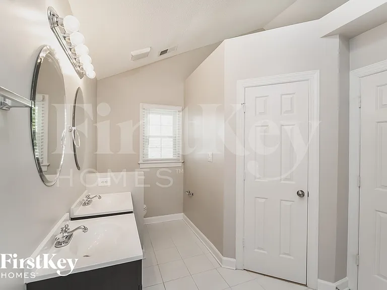 13408 Kintyre Ct — Photo 11