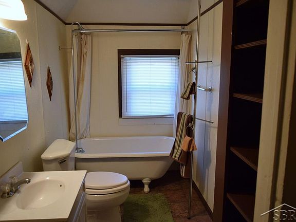 3rd image of 311 N Granger St