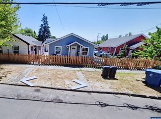 872 Highland Ave NE, Salem, OR