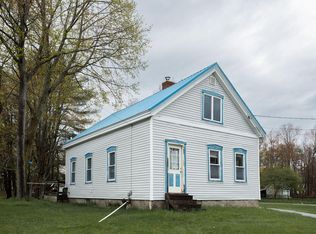 33 Portland St, North Berwick, ME 03906