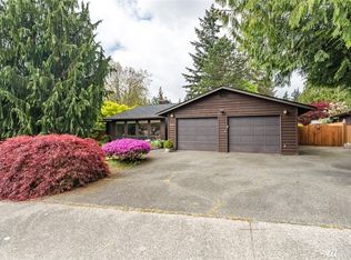 8014 Hamlet Ln, Everett, WA 98203