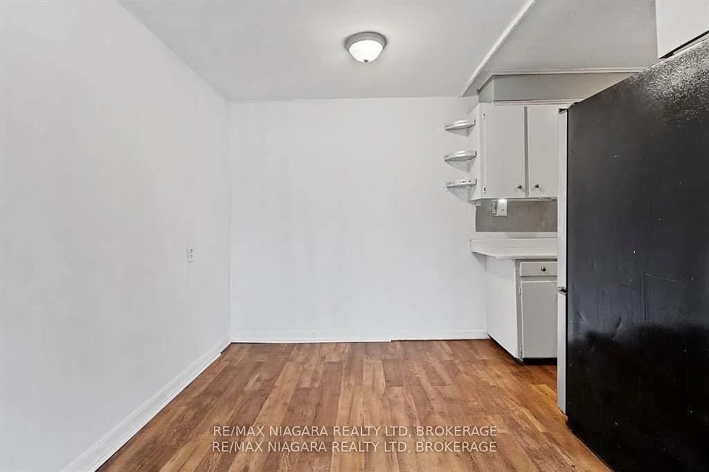 2 bed, $1,700 — Photo 4
