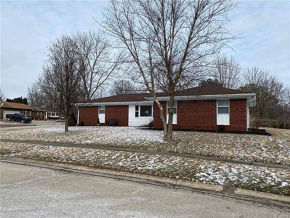2nd image of 2227 Eden Dr