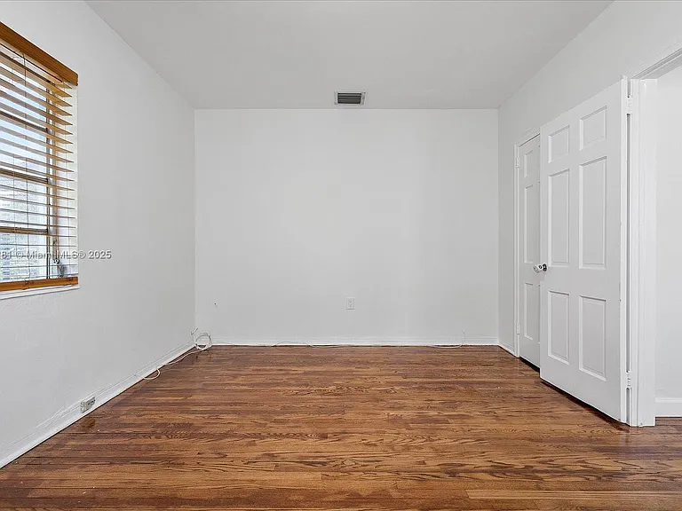 8826 Emerson Ave — Photo 19