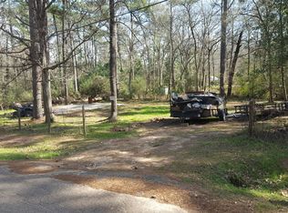 613 Cherokee Dr, Montgomery, TX 77356