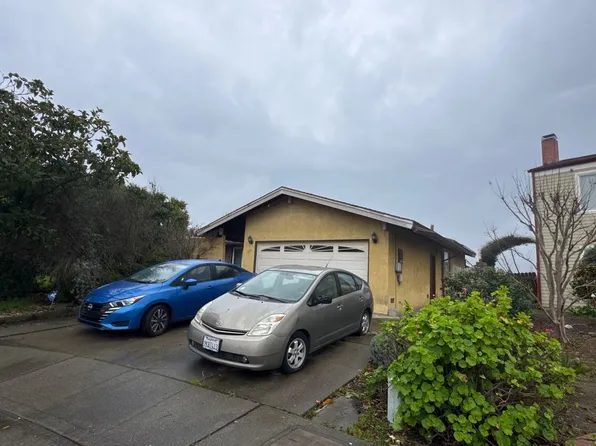 207 Barcelona St, Vallejo, CA 94591