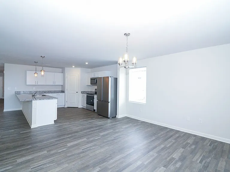 132 Elegance Way — Photo 8
