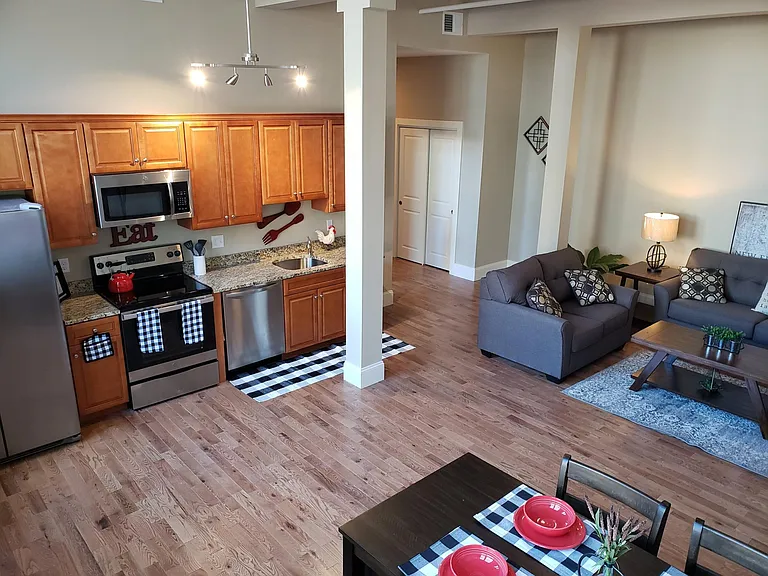 Moore Mill Lofts — Photo 5
