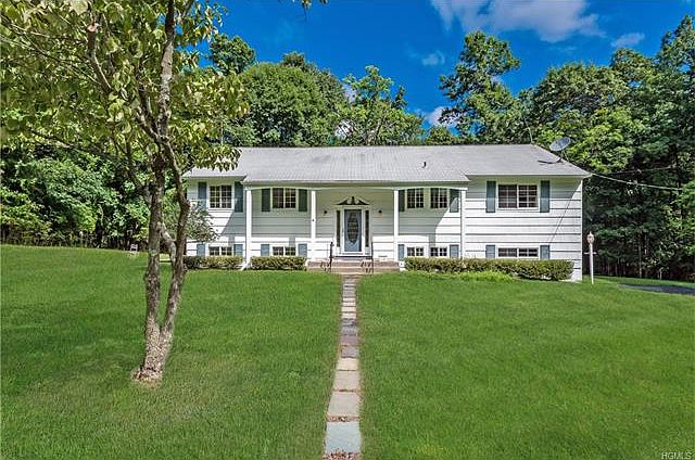 1st image of 206 Radcliff Dr