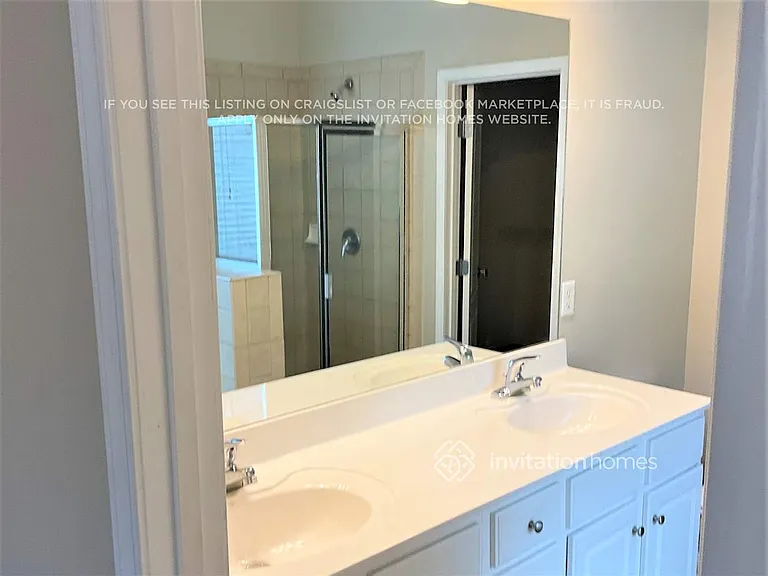 3654 Devon Park Ln NW — Photo 15