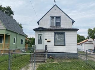 1363 10th Ave N, Fargo, ND 58102