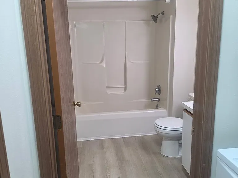 37 West St — Photo 10