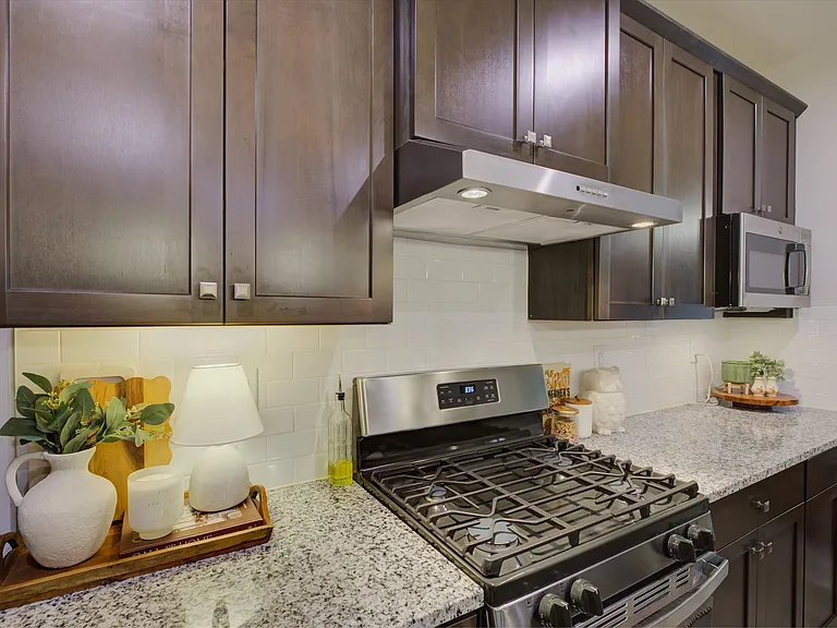 6377 Ashton Park Dr — Photo 12