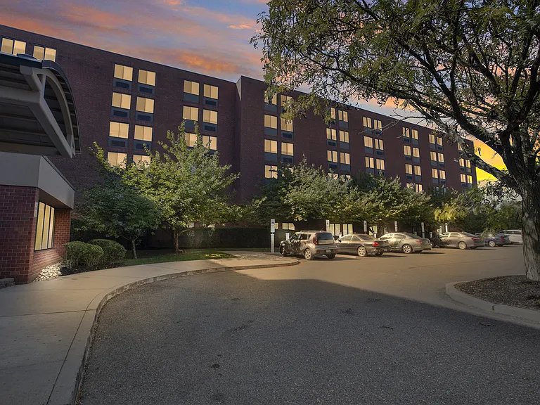 Waters Pointe
