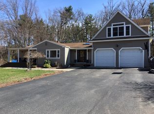 56 Raymond Dr, Hampden, MA 01036