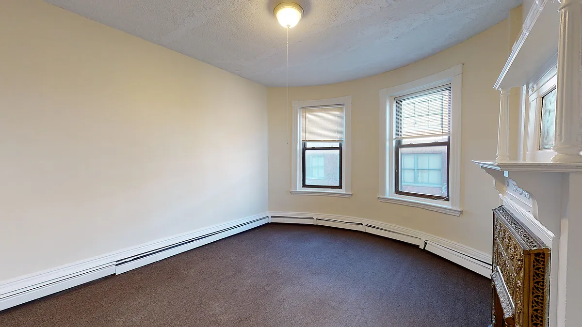 Building Photo - 11A Linden St #1