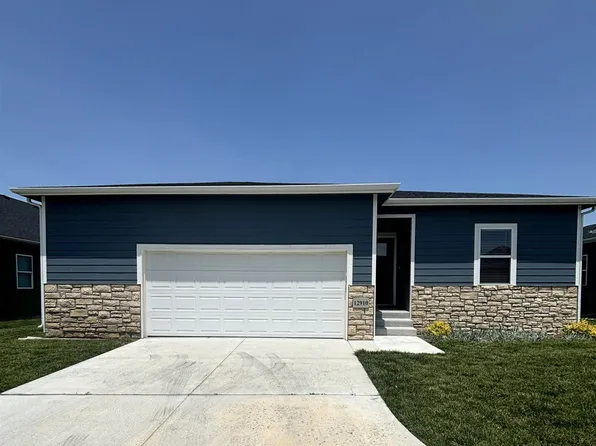 12910 E Equestrian St, Wichita, KS 67230