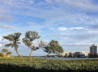 200 Waterway Rd APT 104, Tequesta, FL 33469