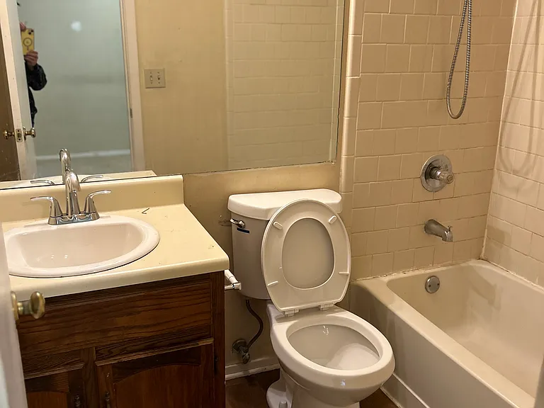 5741 Wells Cir — Photo 14
