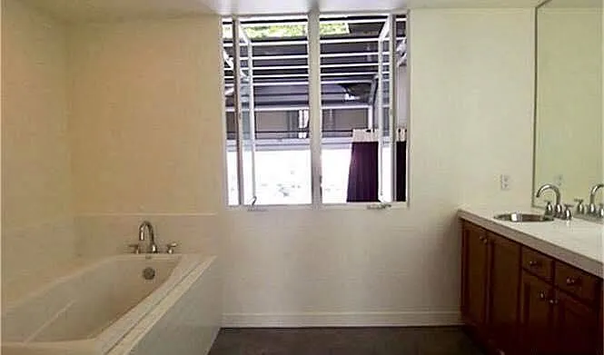 E City Place Dr — Photo 13