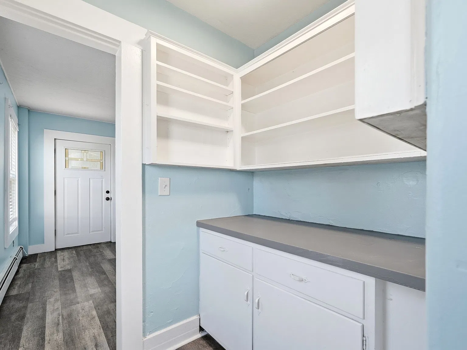 3 bed, 1476 sqft, $2,300 — Photo 3