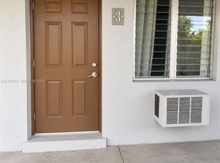 401 NW 43rd Ct #3, Fort Lauderdale, FL 33309