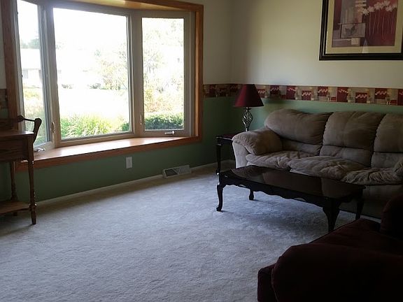 5th image of 1057 Elmarna Ave