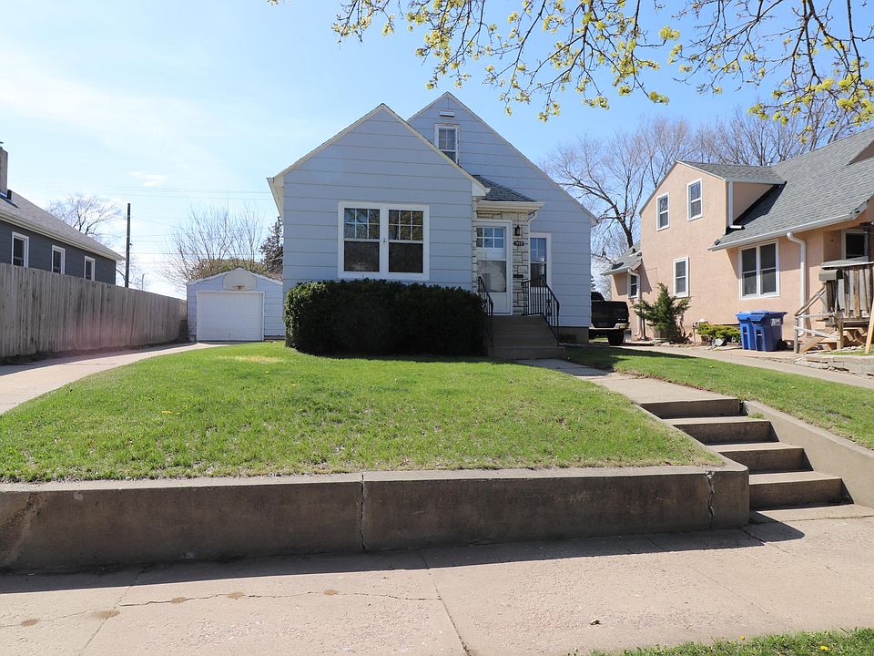 1st image of 915 N Dakota Ave