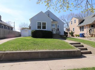 915 N Dakota Ave, Sioux Falls, SD 57104