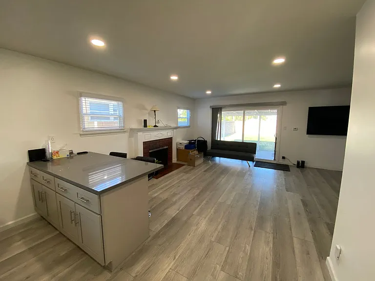 432 Washington St — Photo 6