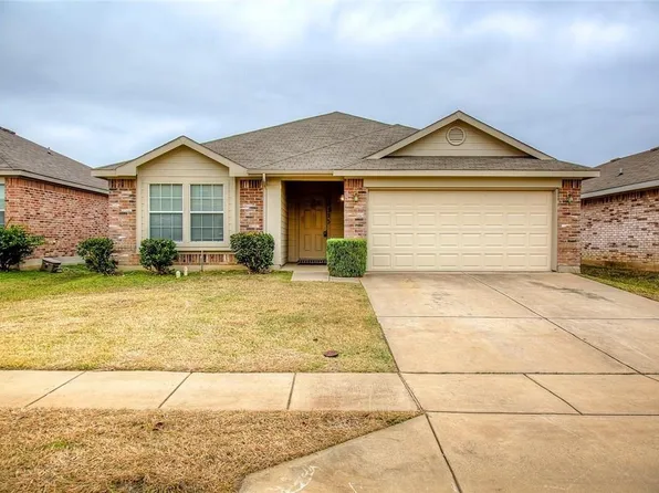 8513 Prairie Wind Trl, Fort Worth, TX 76134