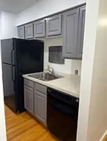 208 W Genesee St #4 — Photo 7