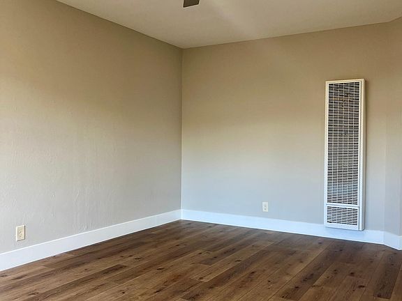 5th image of 1832 Market St APT C
