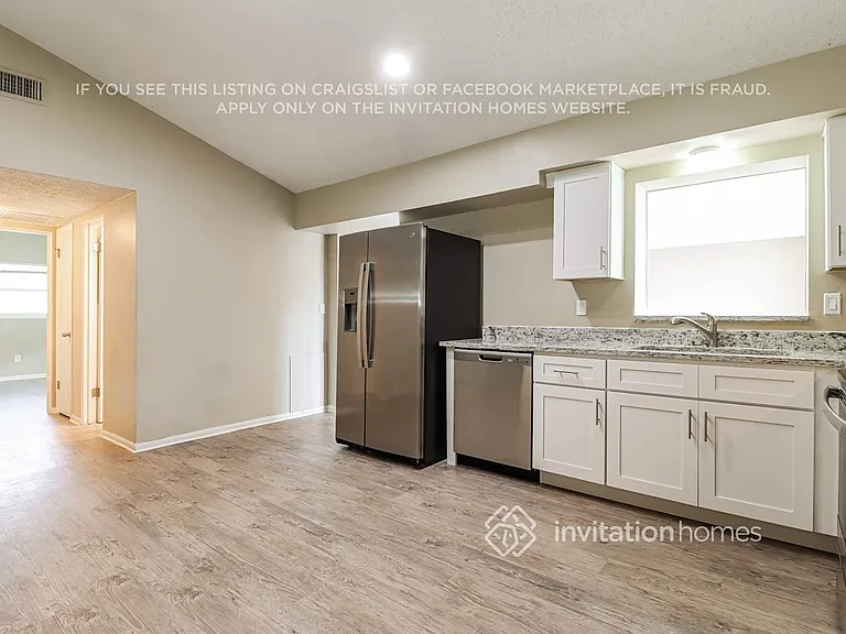 981 Porter Dr — Photo 6