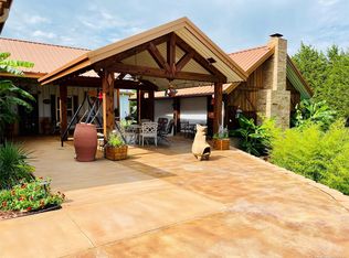 8682 Apple St, Kingston, OK 73439