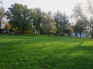 Gridley Ln, South Beloit, IL 61080