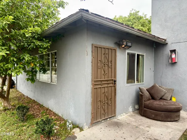 4720 Cloyne St, Oxnard, CA 93033