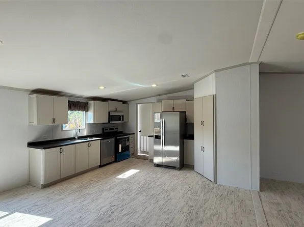 244 Overland Trl, Bridgeport, TX 76426