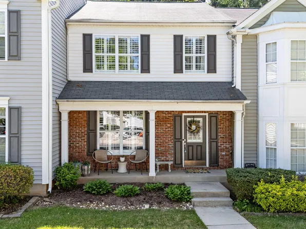 4252 Vienna Crest Dr, Raleigh, NC 27613