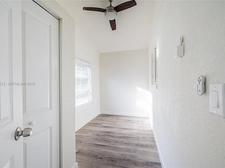 4504 Oakley St #B — Photo 5