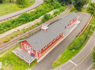 240 Meadow Rd, Rocky Hill, CT 06067