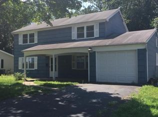 23 Overlea Ln, Aberdeen, NJ 07747