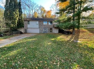 67 Ems B24 Ln, Pierceton, IN