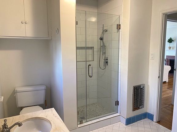 4th image of 1267 Devon Ave