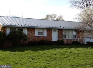 130 Rosedale Dr, Manchester, PA 17345