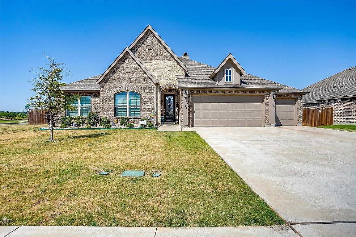 259 Paluxy St, Burleson, TX 76028 Zillow