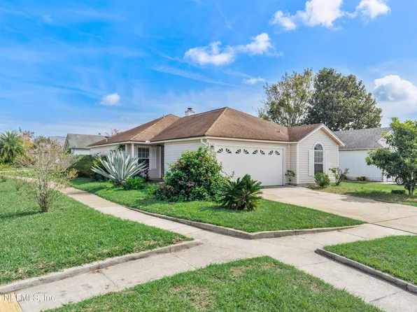 345 SILENT BROOK Trail, Jacksonville, FL 32225