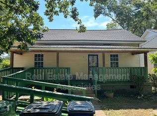 614 N 17th St, Griffin, GA 30223